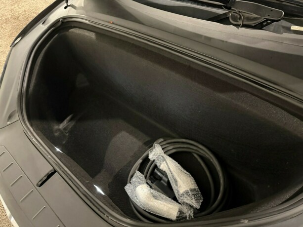 tesla-model-x-elektrisitet-2019-big-16