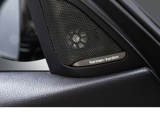 bmw-m3-bensin-2015-big-24
