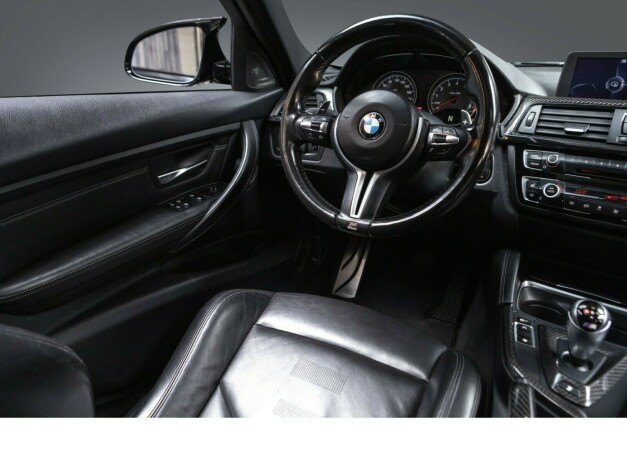 bmw-m3-bensin-2015-big-29