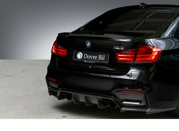 bmw-m3-bensin-2015-big-7