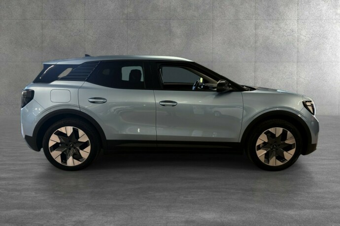 ford-explorer-elektrisitet-2025-big-6