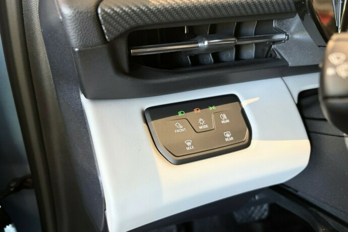ford-explorer-elektrisitet-2025-big-21