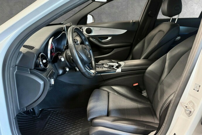 mercedes-benz-c200-bensin-2017-big-8