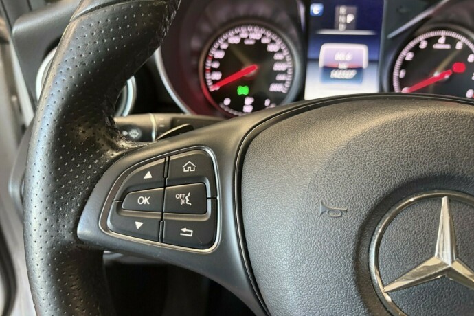 mercedes-benz-c200-bensin-2017-big-21