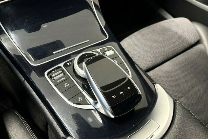 mercedes-benz-c200-bensin-2017-big-20