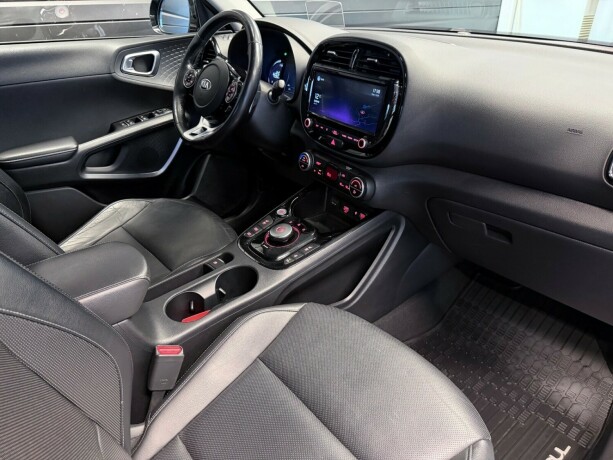 kia-soul-elektrisitet-2021-big-15