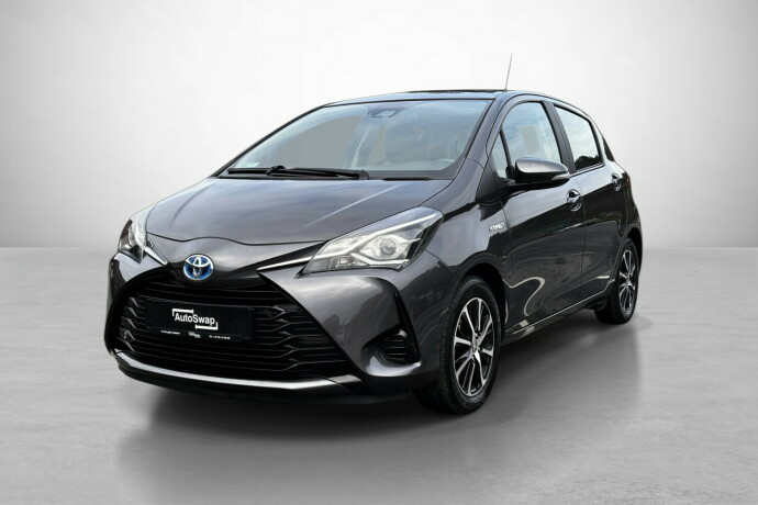 toyota-yaris-elektrisitetbensin-2018-big-1