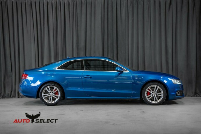 audi-a5-bensin-2011-big-11