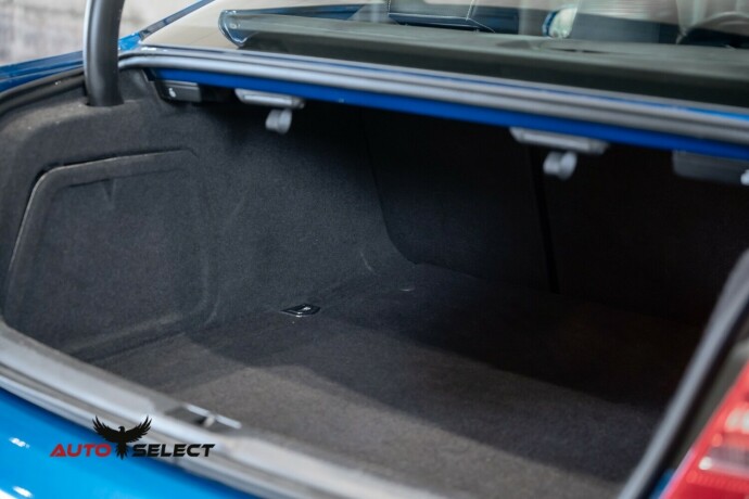 audi-a5-bensin-2011-big-10