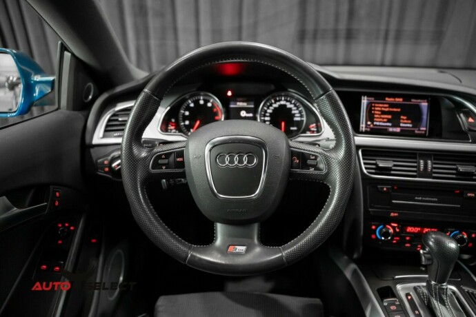 audi-a5-bensin-2011-big-21