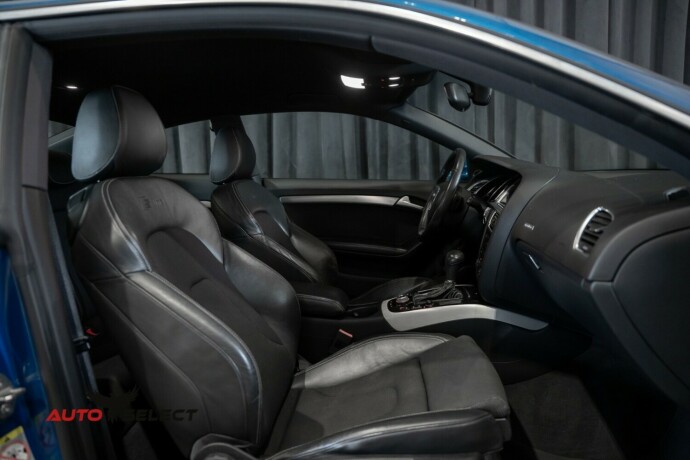 audi-a5-bensin-2011-big-13