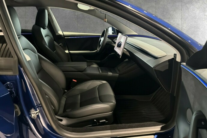 tesla-model-3-elektrisitet-2025-big-33