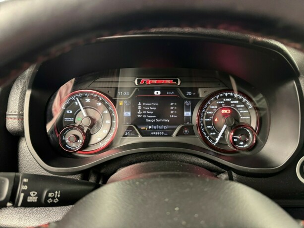 ram-1500-bensin-2019-big-9