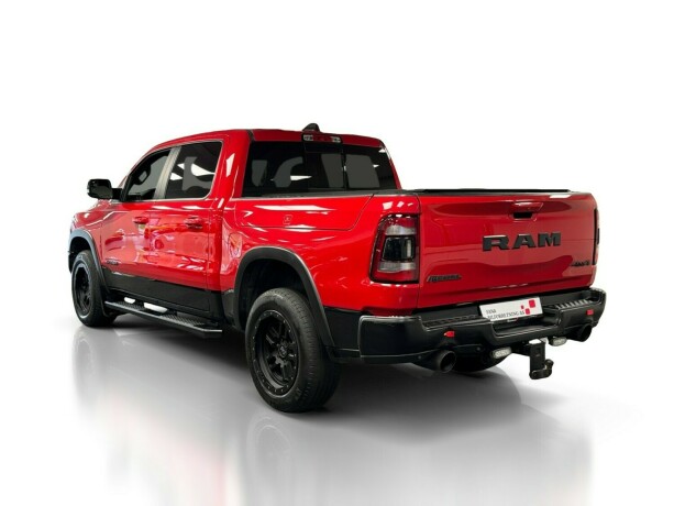 ram-1500-bensin-2019-big-1