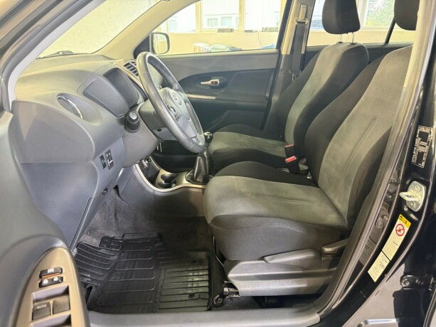 toyota-urban-cruiser-bensin-2012-big-27