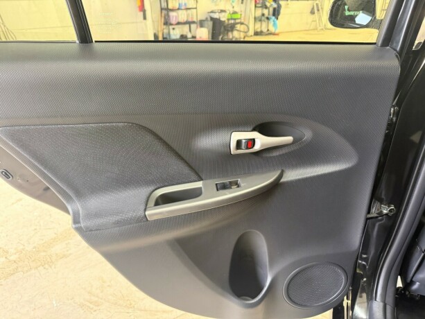 toyota-urban-cruiser-bensin-2012-big-26