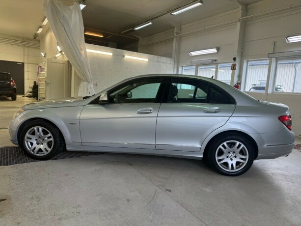 mercedes-benz-c200-diesel-2007-big-2