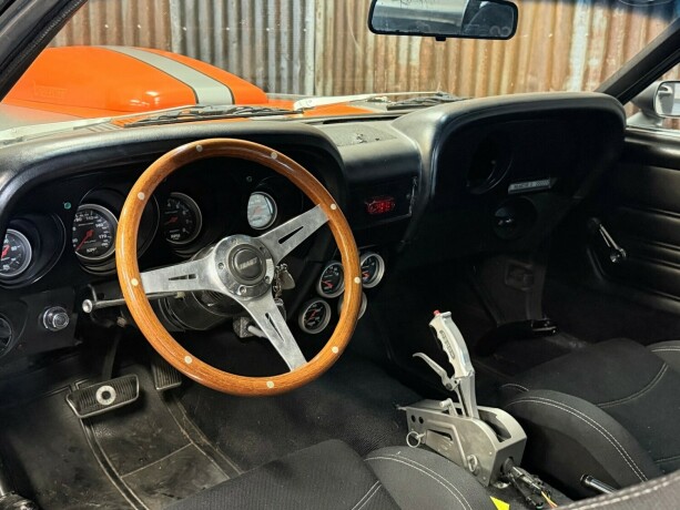 ford-mustang-bensin-1970-big-21
