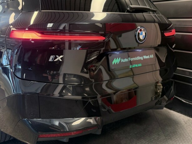 bmw-ix-elektrisitet-2022-big-6