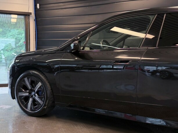bmw-ix-elektrisitet-2022-big-7