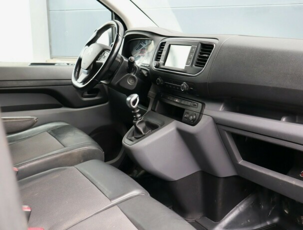 citroen-jumpy-diesel-2020-big-10
