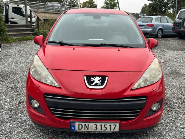 peugeot-207-diesel-2009-big-7