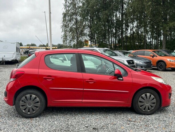 peugeot-207-diesel-2009-big-5