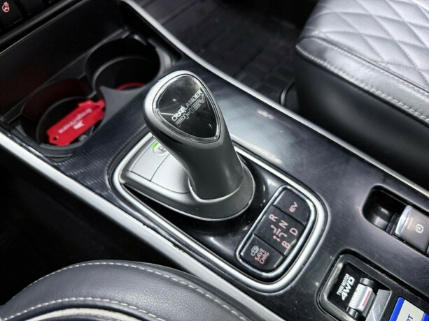 mitsubishi-outlander-elektrisitetbensin-2020-big-20