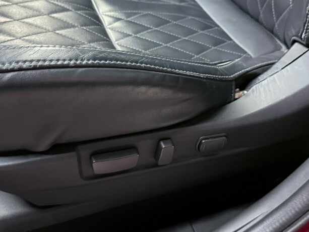 mitsubishi-outlander-elektrisitetbensin-2020-big-12