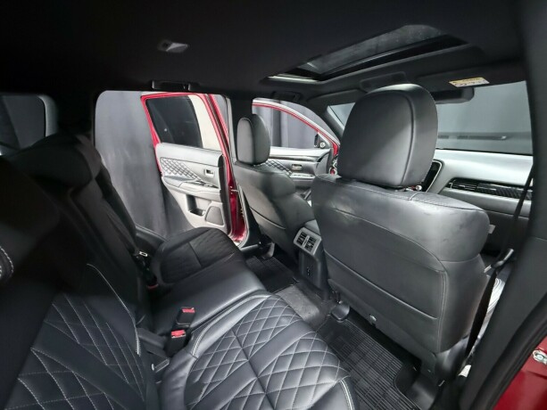 mitsubishi-outlander-elektrisitetbensin-2020-big-36
