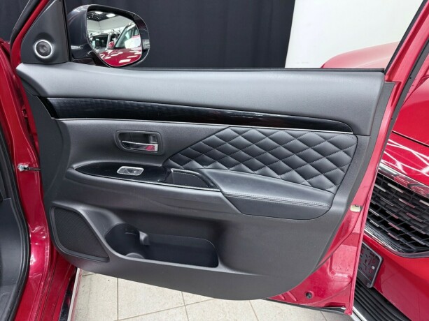 mitsubishi-outlander-elektrisitetbensin-2020-big-30