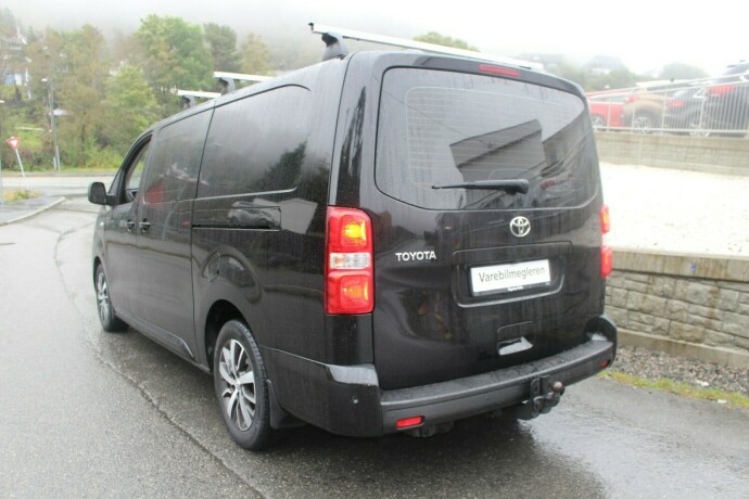 toyota-proace-diesel-2021-big-3