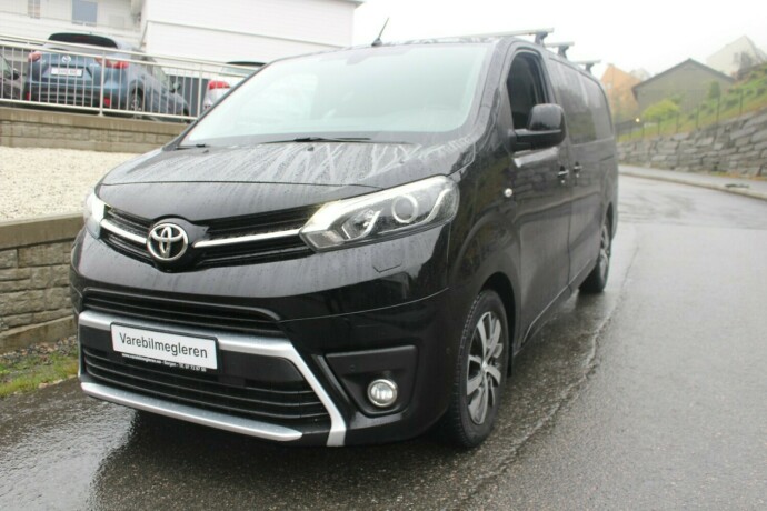 toyota-proace-diesel-2021-big-2
