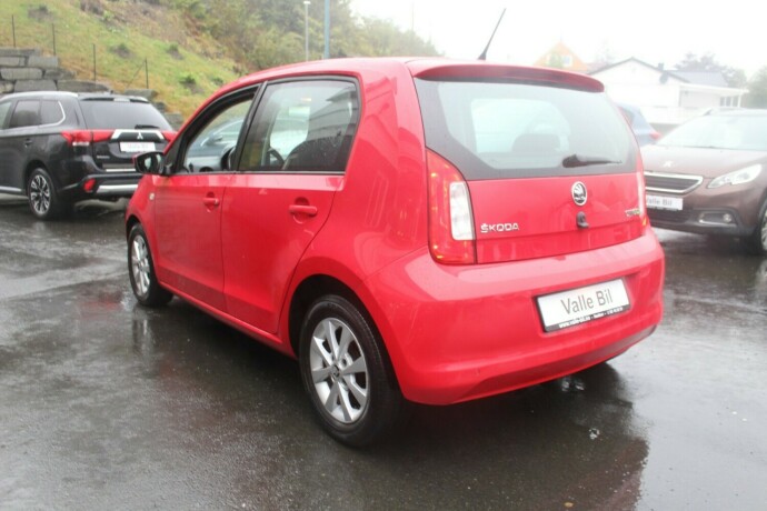 skoda-citigo-bensin-2016-big-2