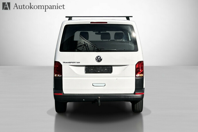 volkswagen-transporter-diesel-2023-big-2