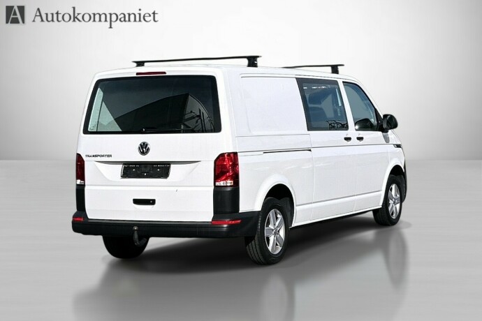 volkswagen-transporter-diesel-2023-big-1