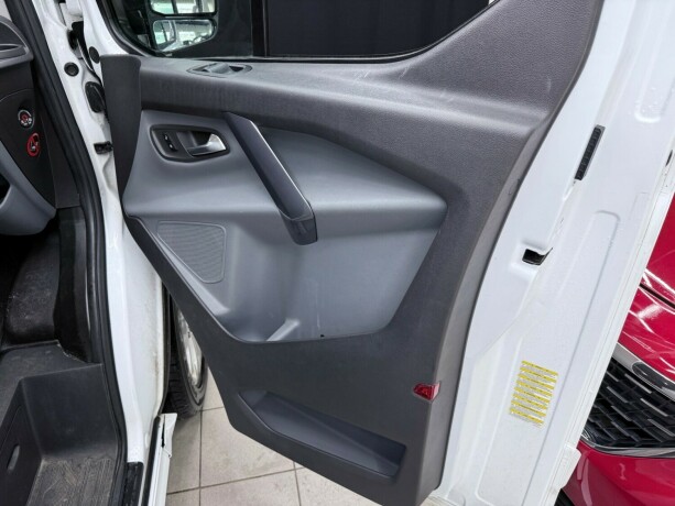 ford-transit-diesel-2014-big-22