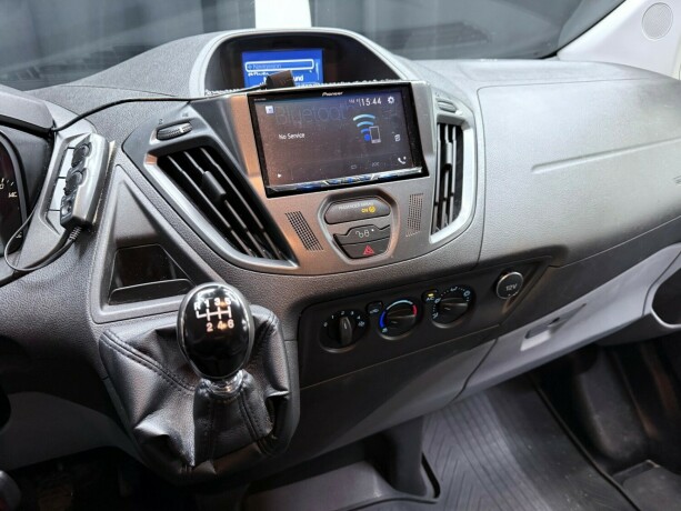 ford-transit-diesel-2014-big-15