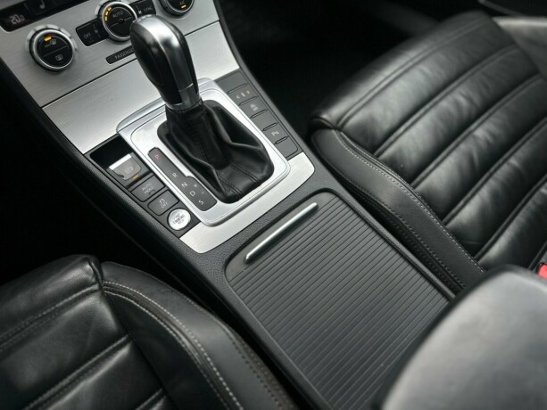 volkswagen-cc-diesel-2013-big-15