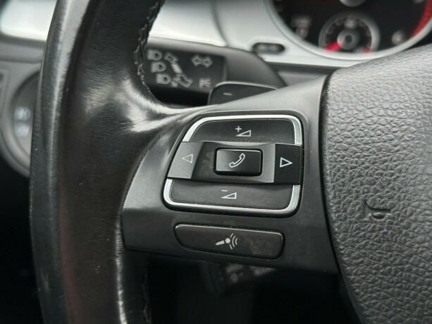 volkswagen-cc-diesel-2013-big-24