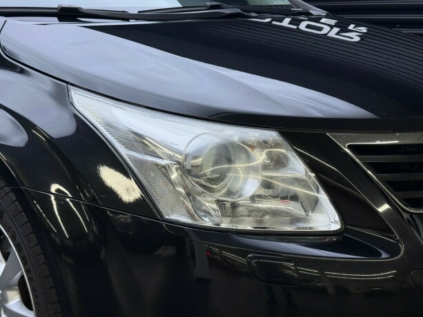 toyota-avensis-bensin-2011-big-3