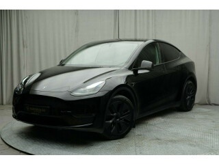 Tesla | Model Y | Elektrisitet | 2025