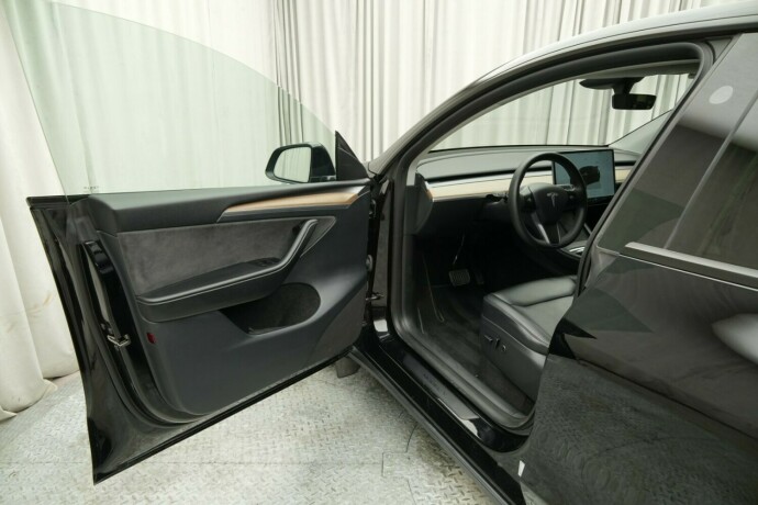 tesla-model-y-elektrisitet-2025-big-18