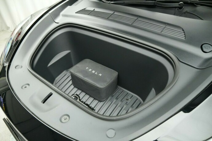 tesla-model-y-elektrisitet-2025-big-9