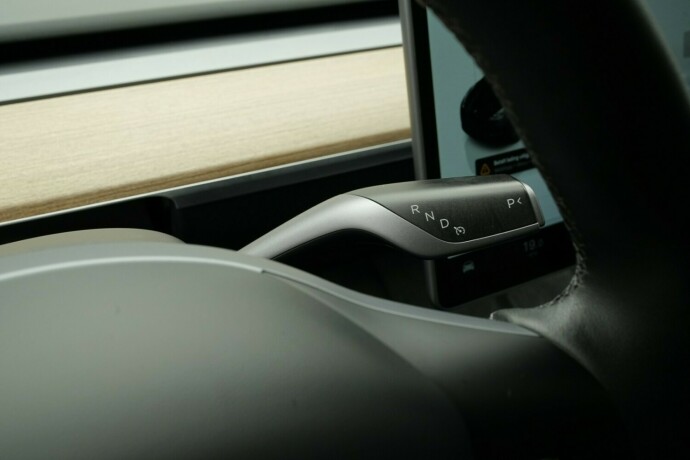 tesla-model-y-elektrisitet-2025-big-21