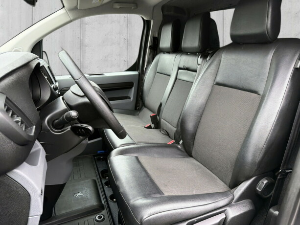 peugeot-expert-elektrisitet-2022-big-7