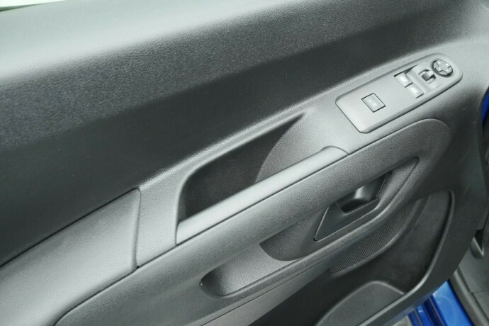 opel-combo-diesel-2020-big-16