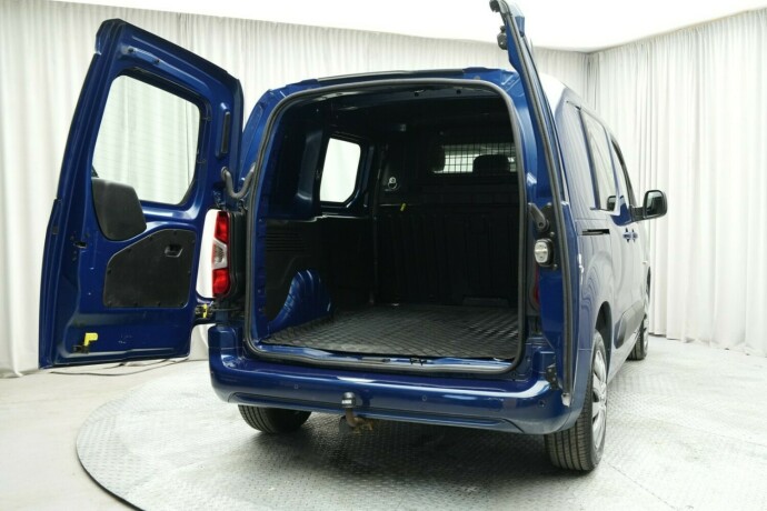 opel-combo-diesel-2020-big-8