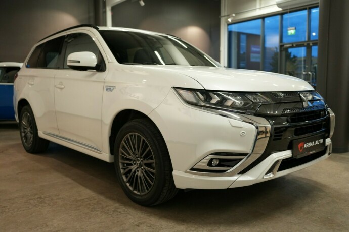 mitsubishi-outlander-elektrisitetbensin-2020-big-6