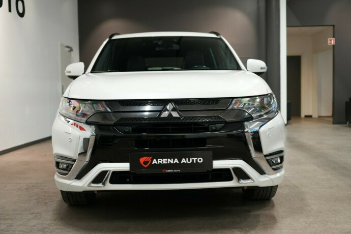 mitsubishi-outlander-elektrisitetbensin-2020-big-7